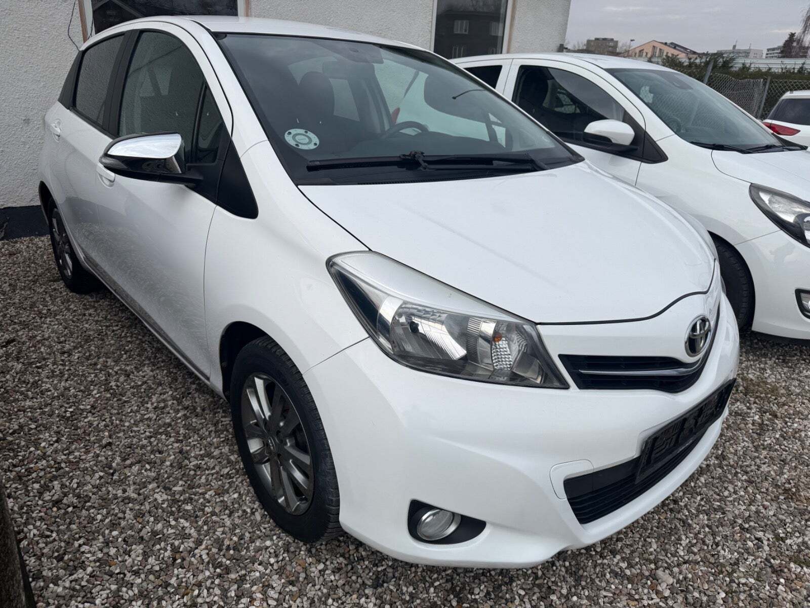 Toyota Yaris 1,0 VVT-i T2 Style