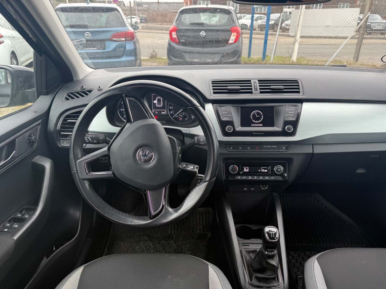 Sort Skoda Fabia fra 2016