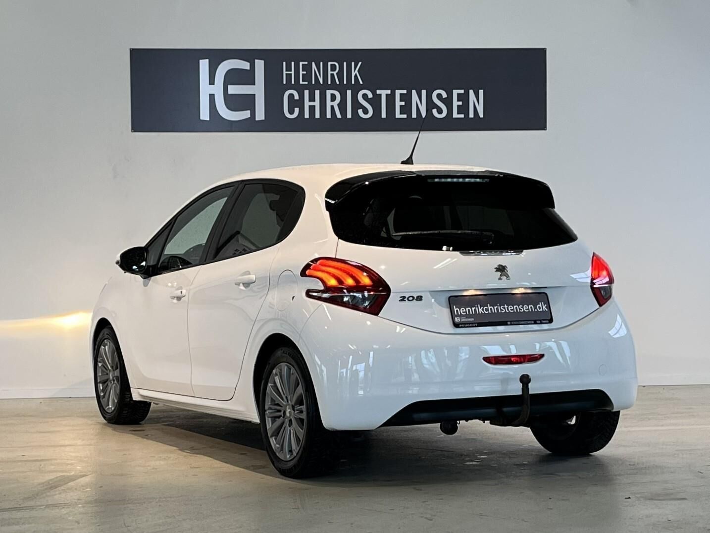 Peugeot 208 1,2 PureTech Like+ 82HK 5d