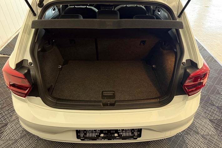 Hvid VW Polo fra 2019