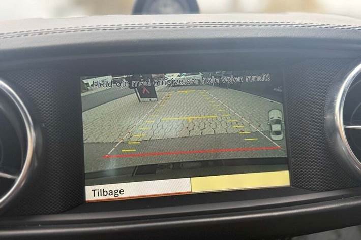 Sort Mercedes SL500 fra 2012