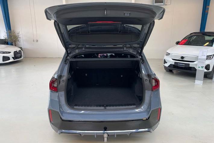 undefined BMW iX1 fra 2024