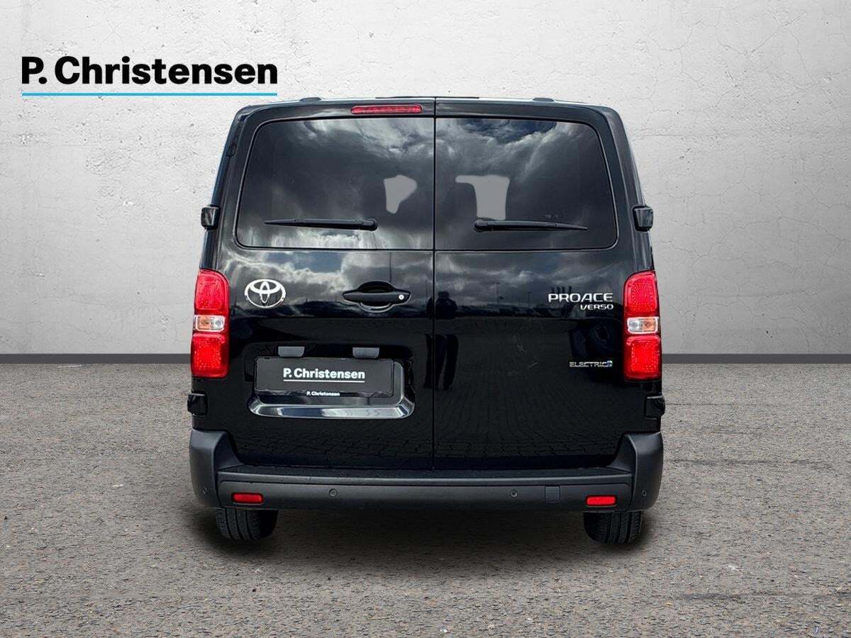 Toyota Proace Verso 75 Long Combi 9prs
