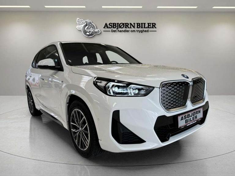 BMW iX1 eDrive20 M-Sport