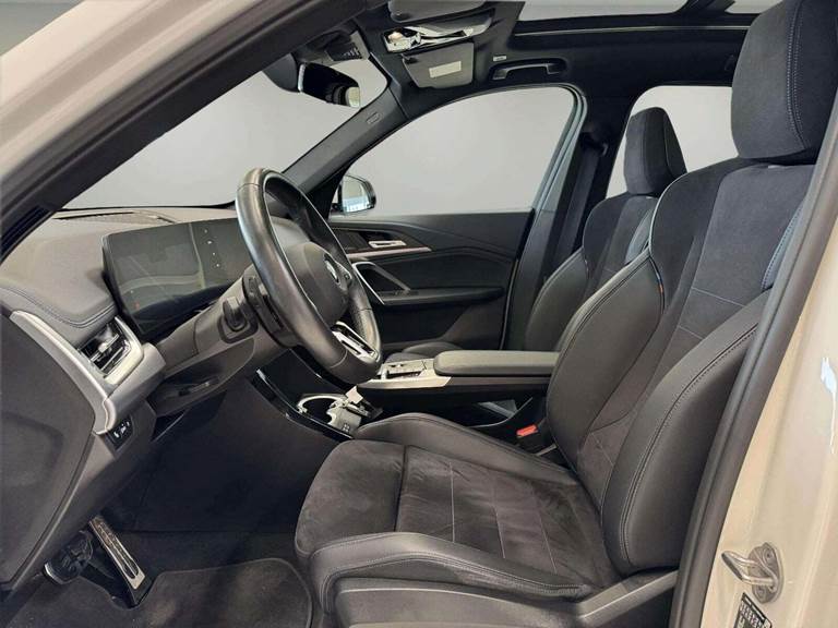 BMW iX1 eDrive20 M-Sport