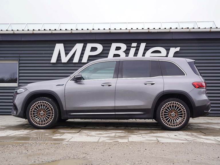 Mercedes EQB300 AMG Line 4Matic