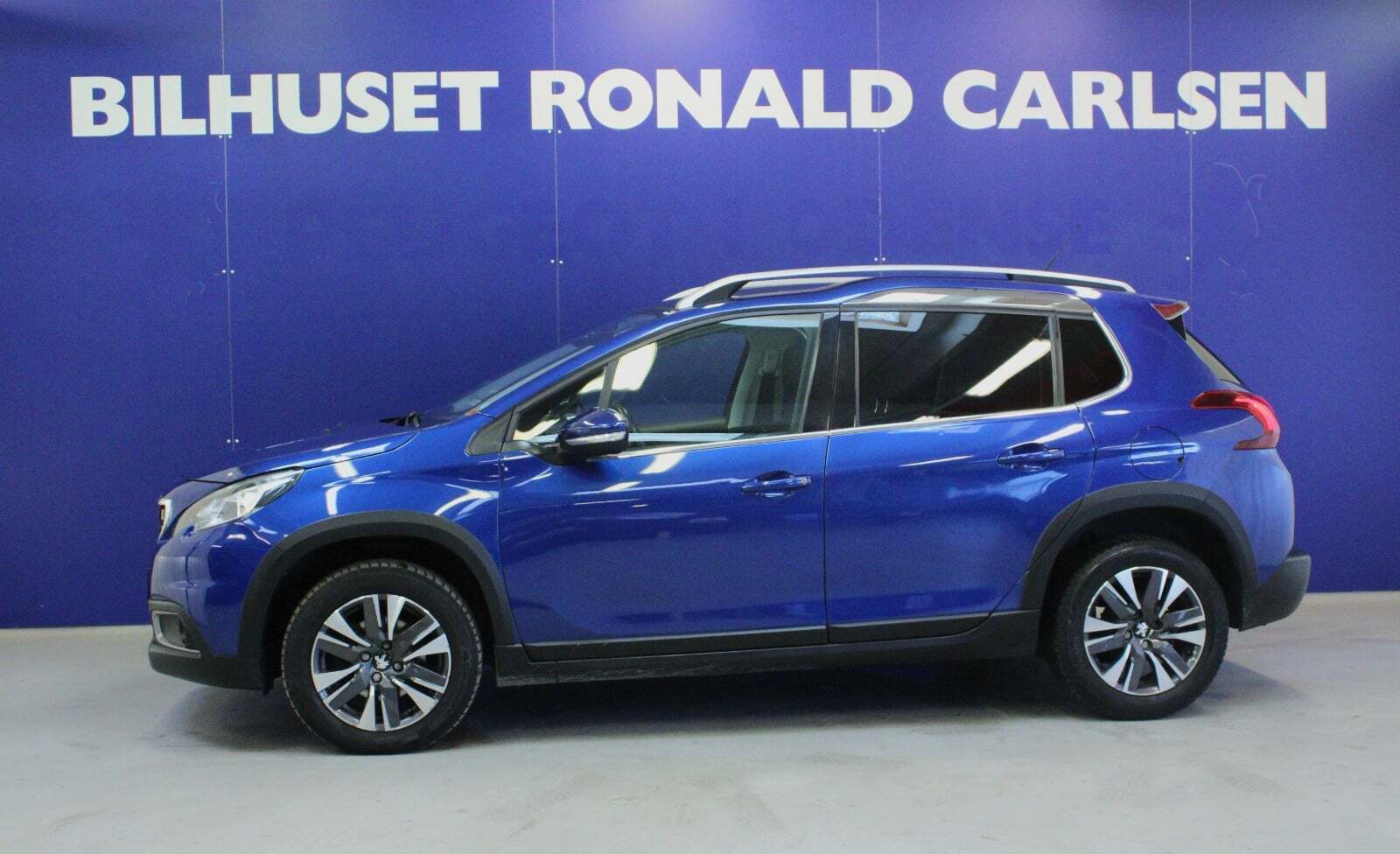 Peugeot 2008 1,2 PureTech 110 Prestige Sky