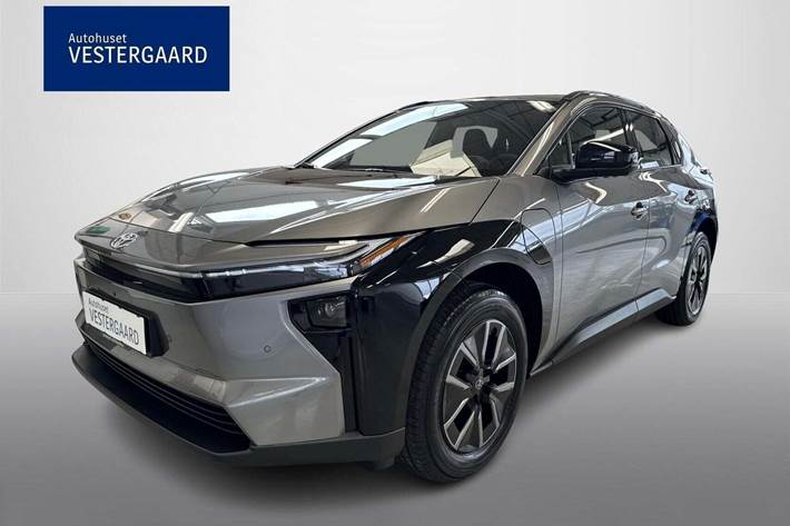 Grå Toyota BZ4X fra 2026