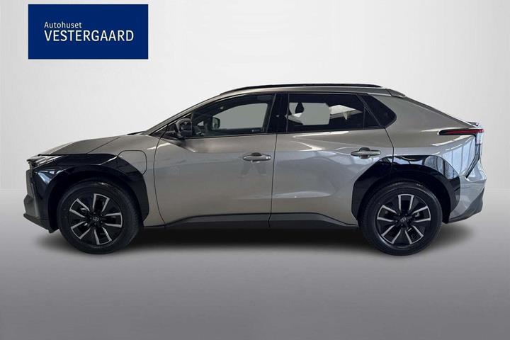 Grå Toyota BZ4X fra 2026