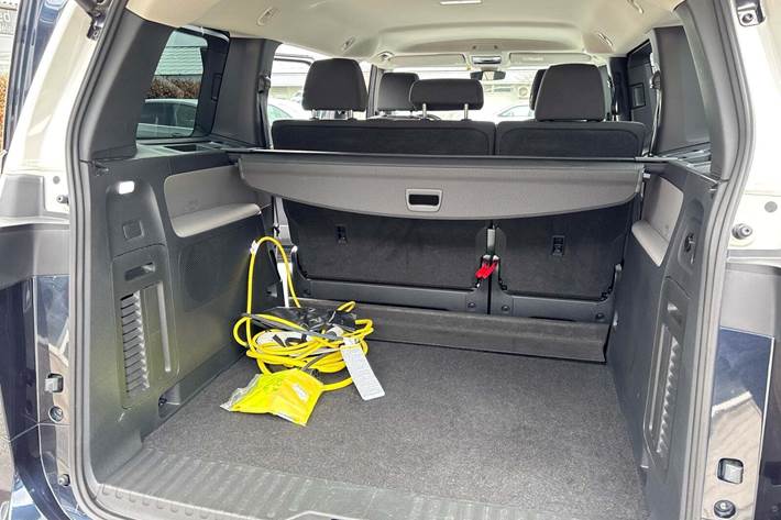 Gul VW ID.Buzz fra 2024