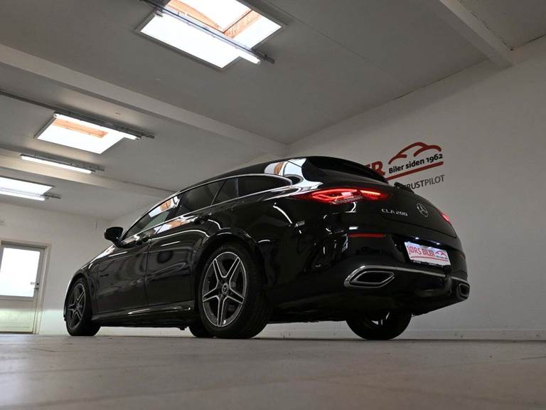 Mercedes CLA200 1,3 AMG Line Shooting Brake aut.