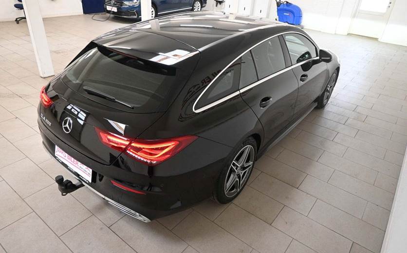 Mercedes CLA200