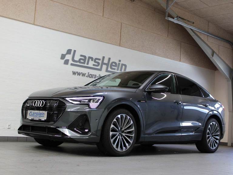Audi e-tron 55 S-line Sportback quattro