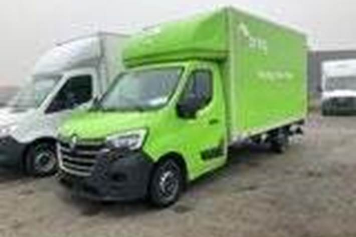Grøn Renault Master IV T35 fra 2023