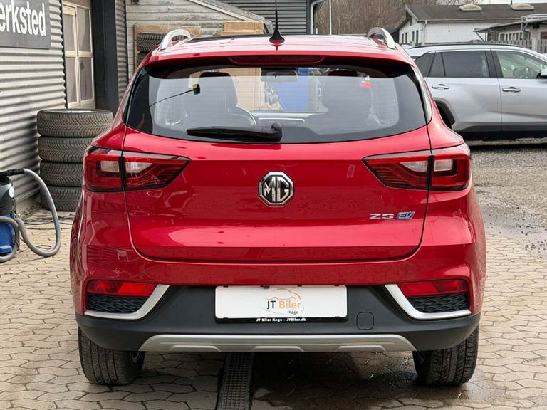 MG ZS EV Luxury