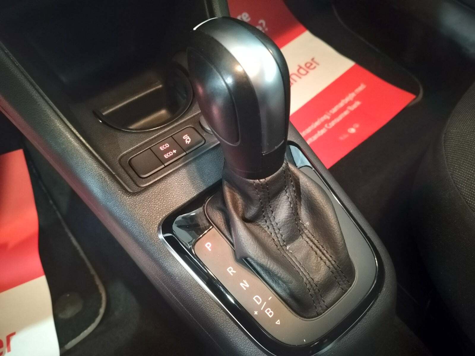 Hvid VW E-UP! fra 2020