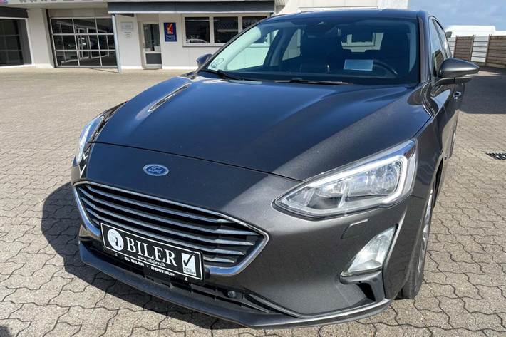 Grå Ford Focus fra 2019