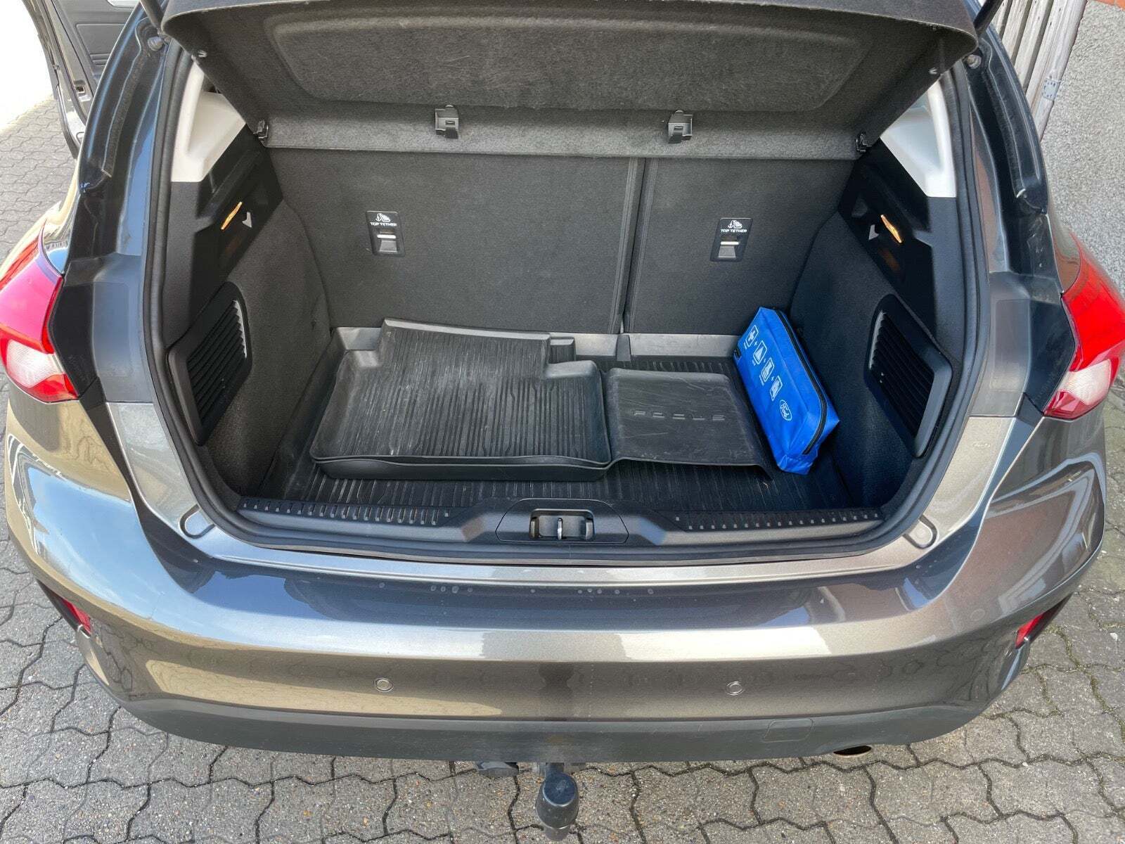 Grå Ford Focus fra 2019