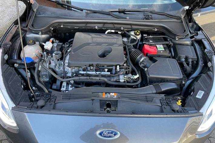 Grå Ford Focus fra 2019