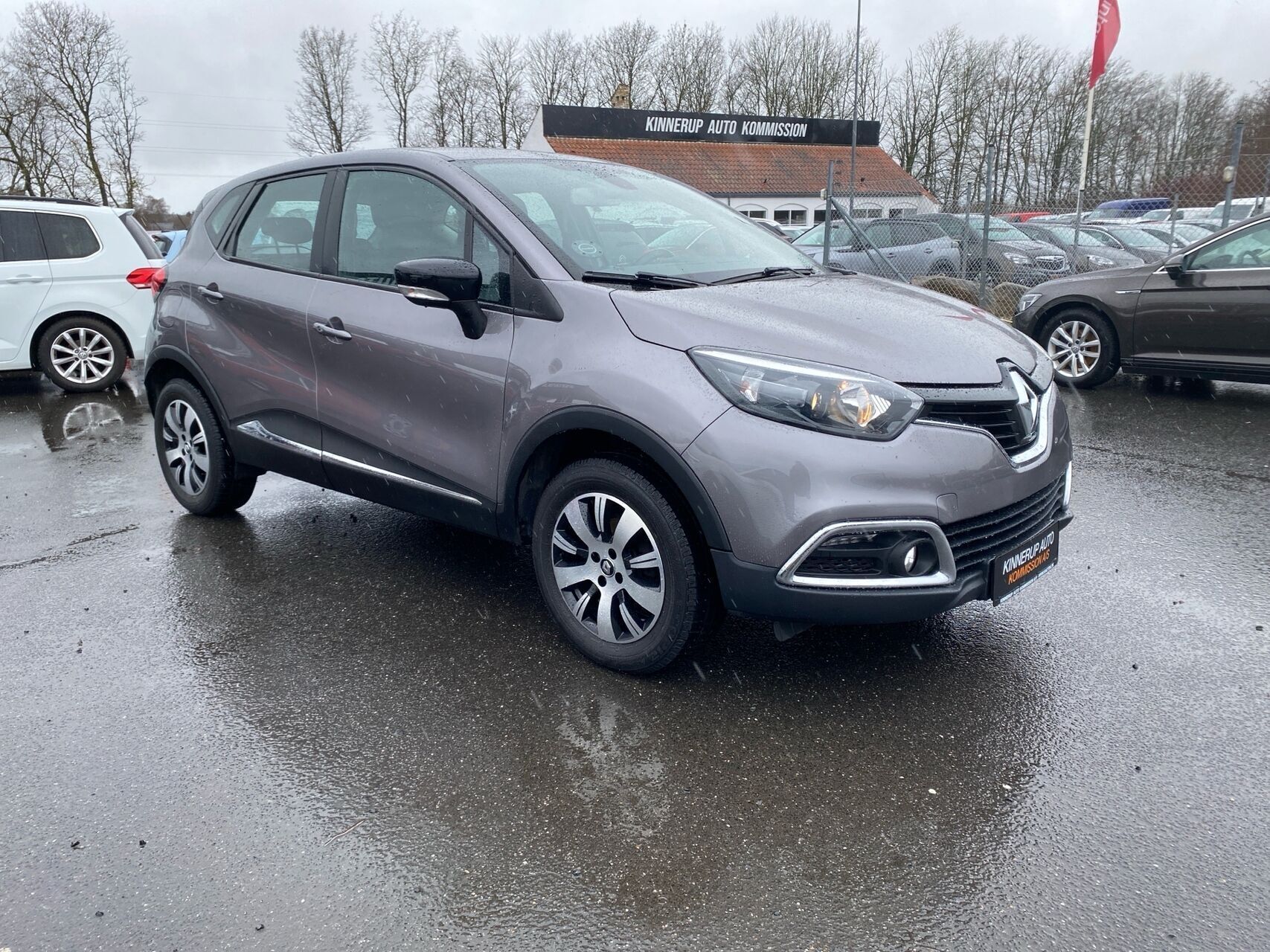 Renault Captur 0,9 TCE Expression Energy 90HK 5d