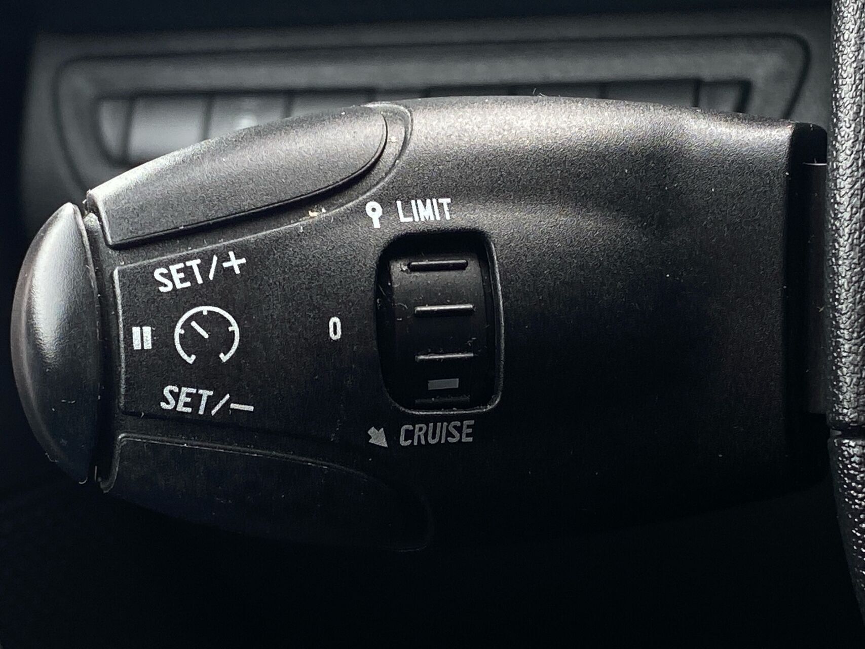 Sort Peugeot 2008 fra 2014