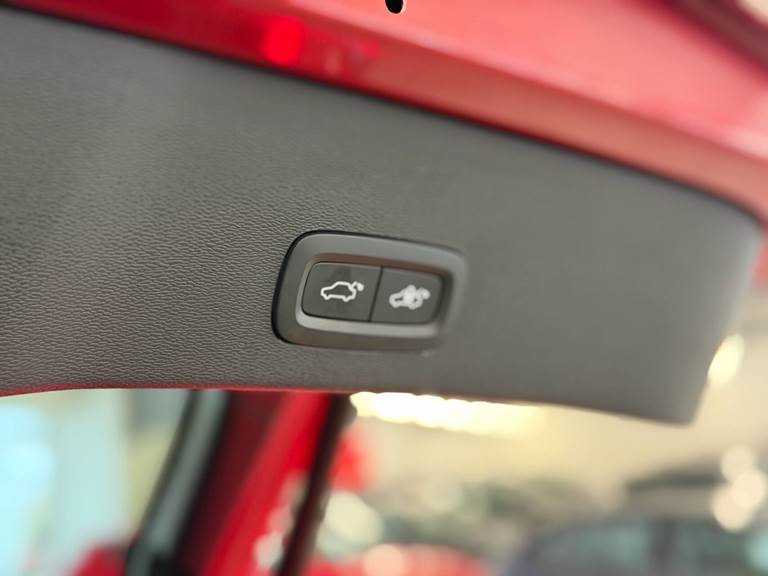 Volvo C40 P6 Recharge Core 231HK 4d Aut.