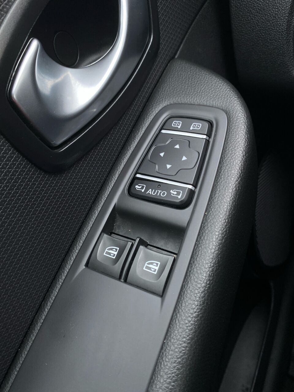 Rød Renault Clio fra 2017