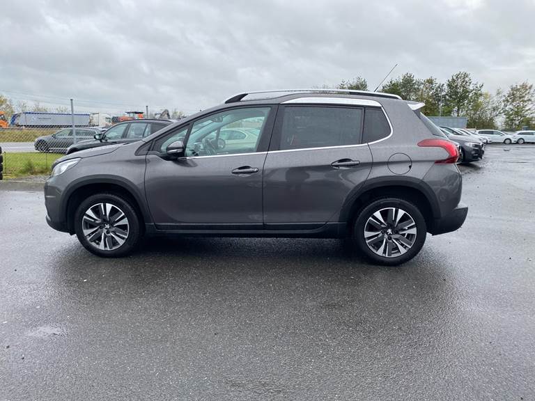 Peugeot 2008 1,6 BlueHDi Selection Sky 100HK 5d