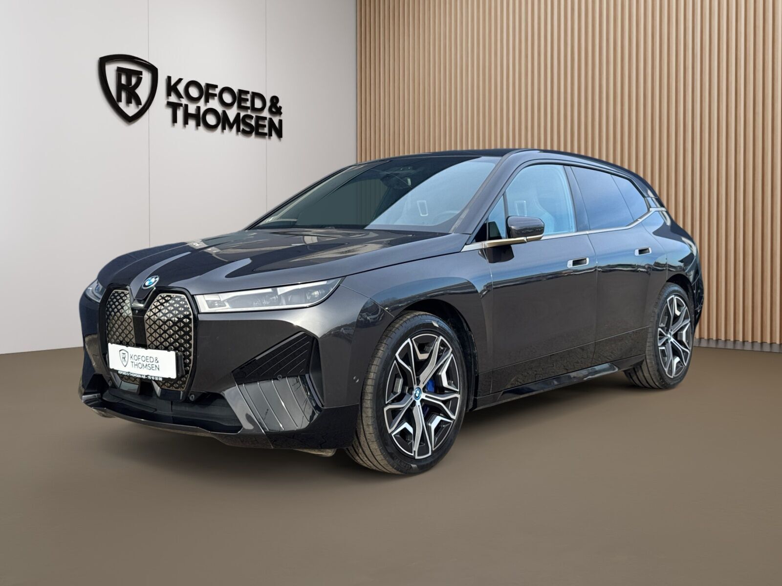 BMW iX 40 EL XDrive 326HK 5d Aut.