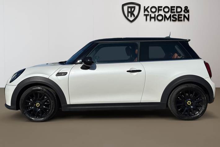 Hvid Mini Cooper fra 2023