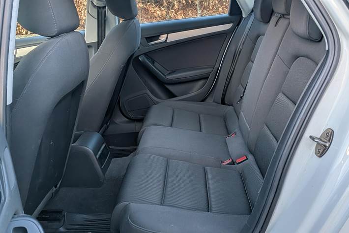 Hvid Audi A4 fra 2009