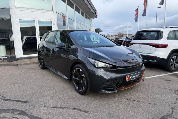 Grå Cupra Born fra 2024