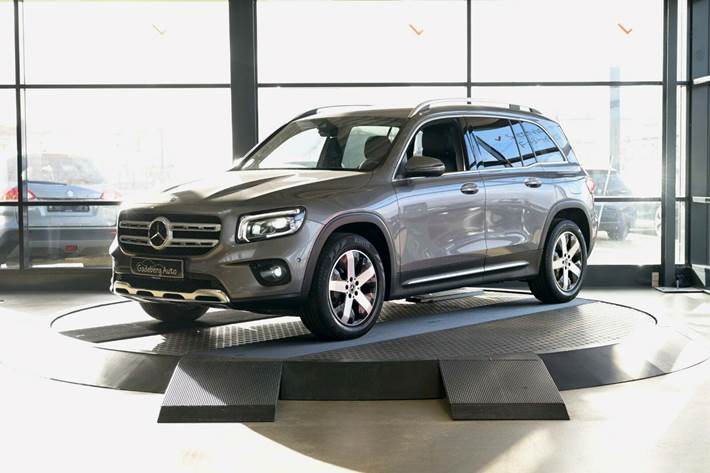 Grå Mercedes GLB200 d fra 2020