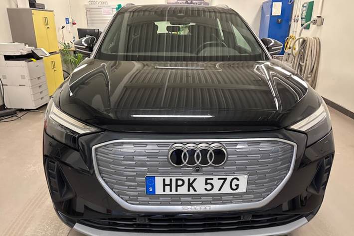 Sort Audi Q4 e-tron fra 2023