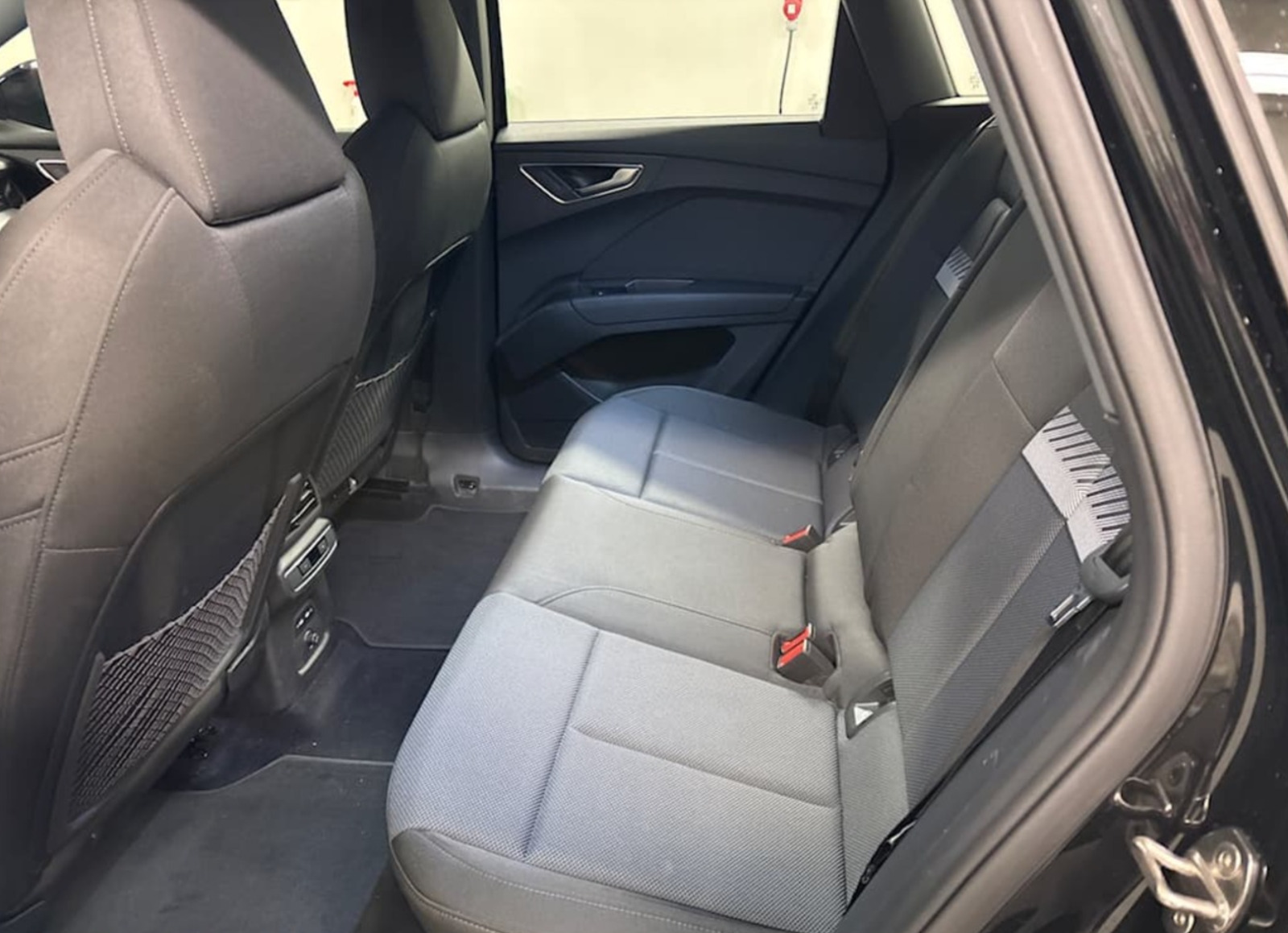 Audi Q4 e-tron 40 Advanced