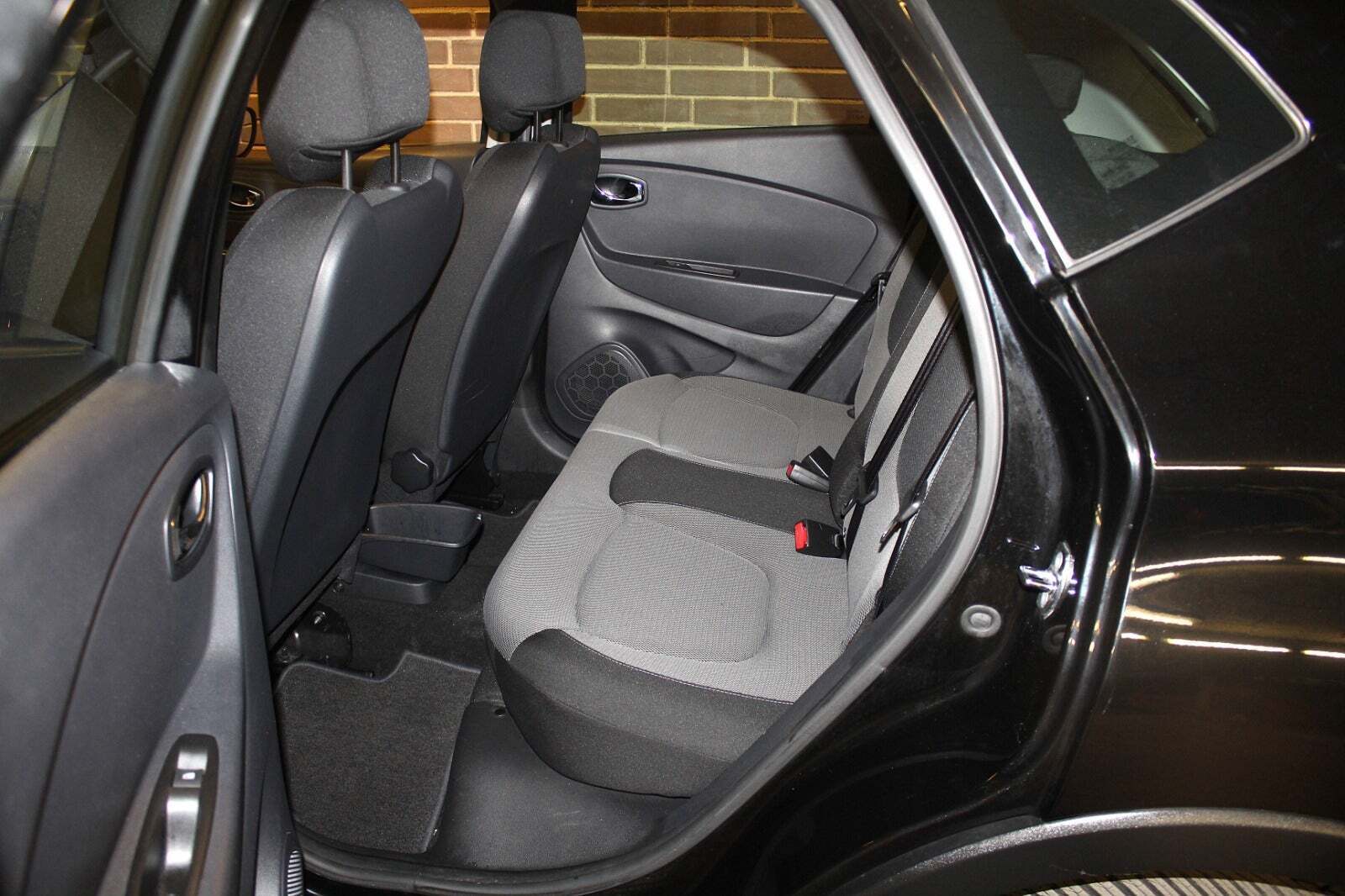 Renault Captur 0,9 TCe 90 Expression Navi Style