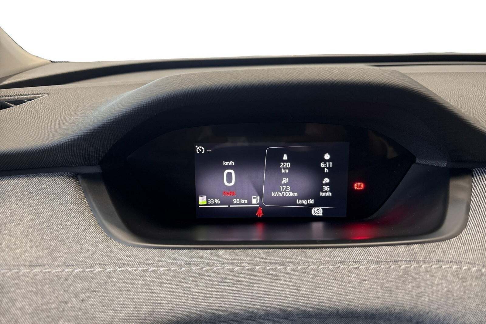 Blå Skoda Enyaq fra 2021