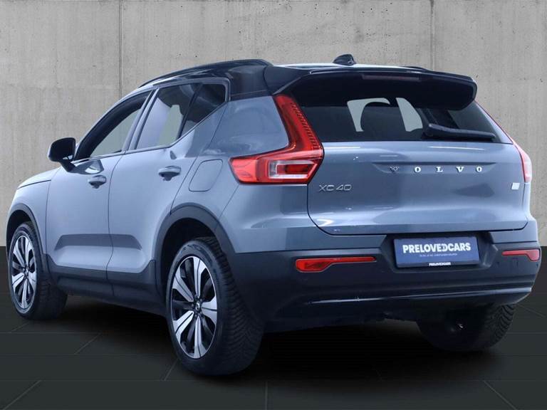 Volvo XC40 P6 ReCharge Core