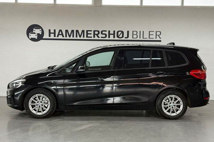 undefined BMW 218d fra 2016