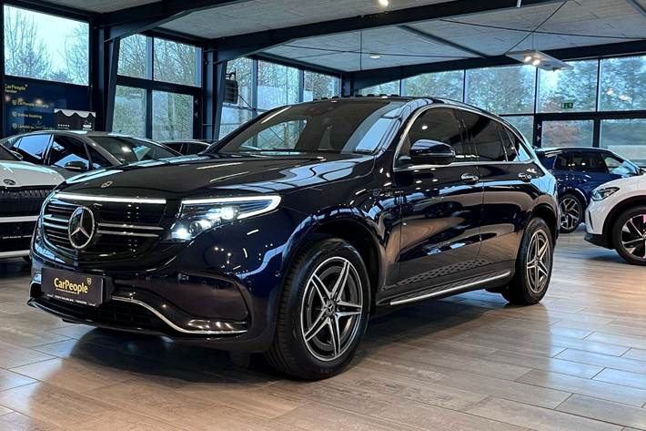 Blå Mercedes EQC400 fra 2022