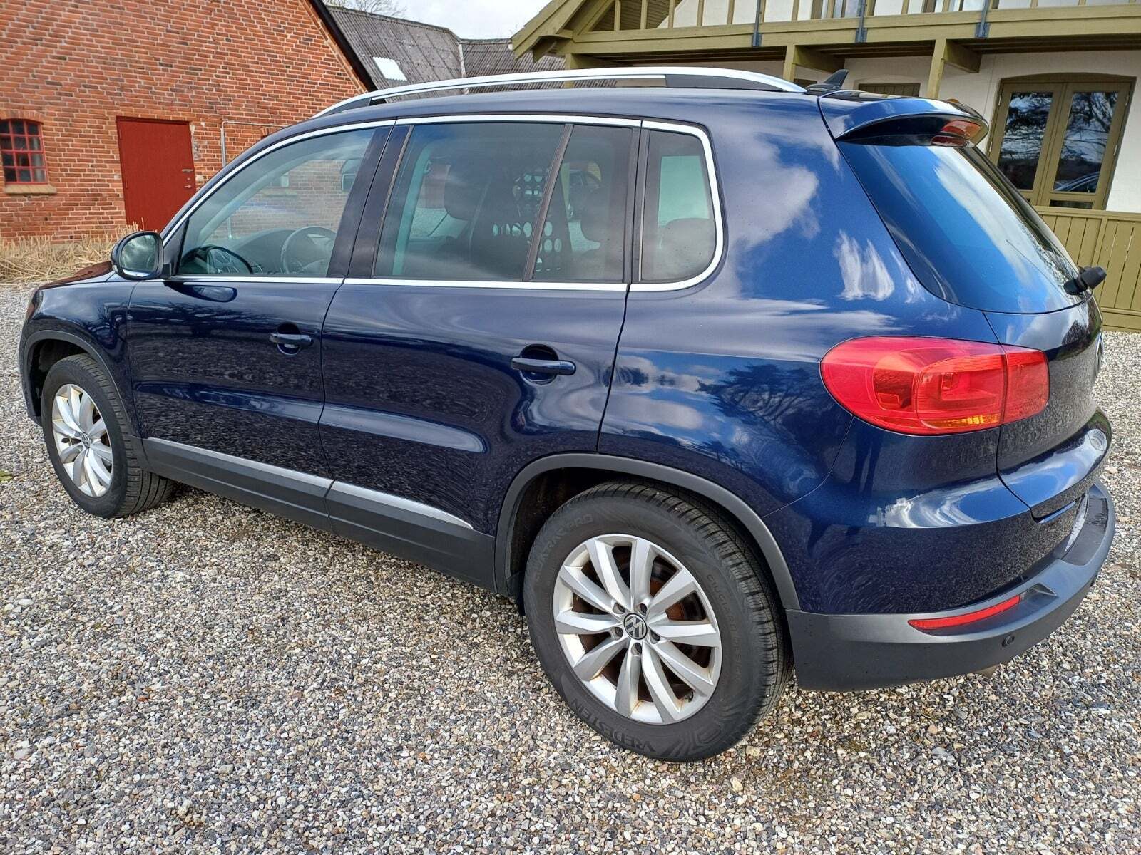 VW Tiguan 2,0 TDi 140 Track & Style DSG 4Motion Van