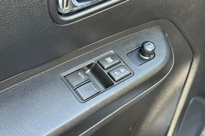 Grå Suzuki Ignis fra 2021