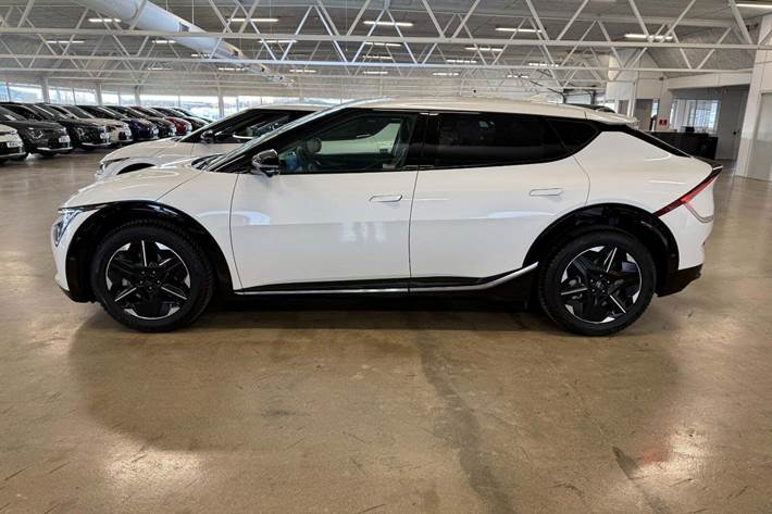 Hvid Kia EV6 fra 2025