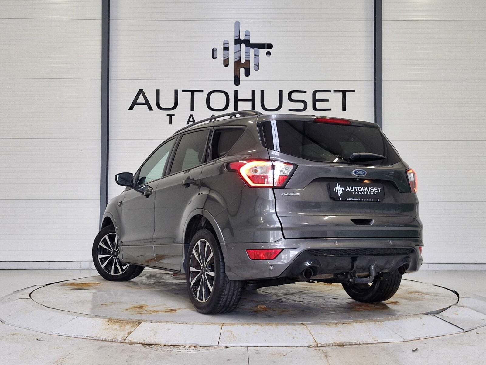 Ford Kuga 1,5 EcoBoost ST-Line