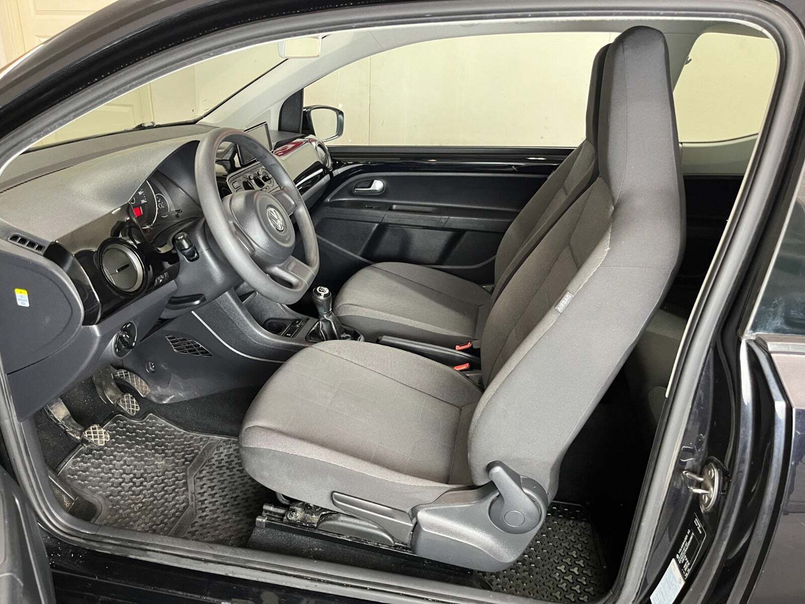 VW UP! 1,0 75 Move Up!