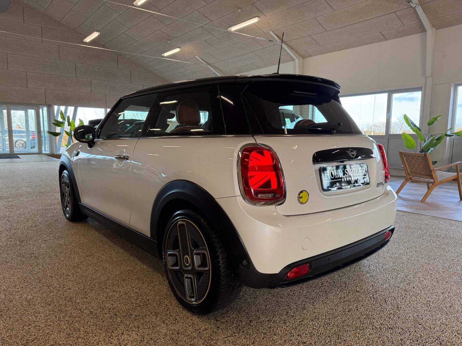 Mini Cooper SE Maximise