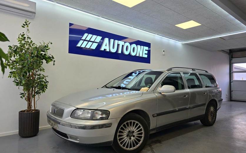 Volvo V70 2,4 140 aut.