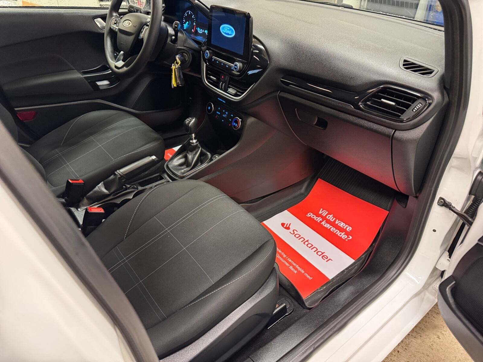 Hvid Ford Fiesta fra 2020