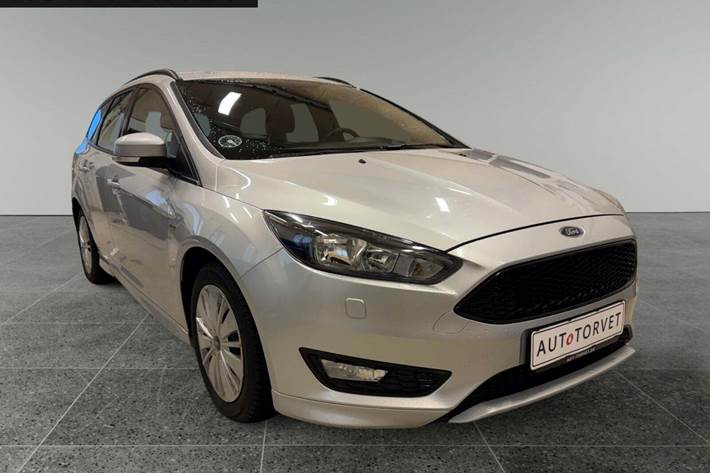 Sølv Ford Focus fra 2017