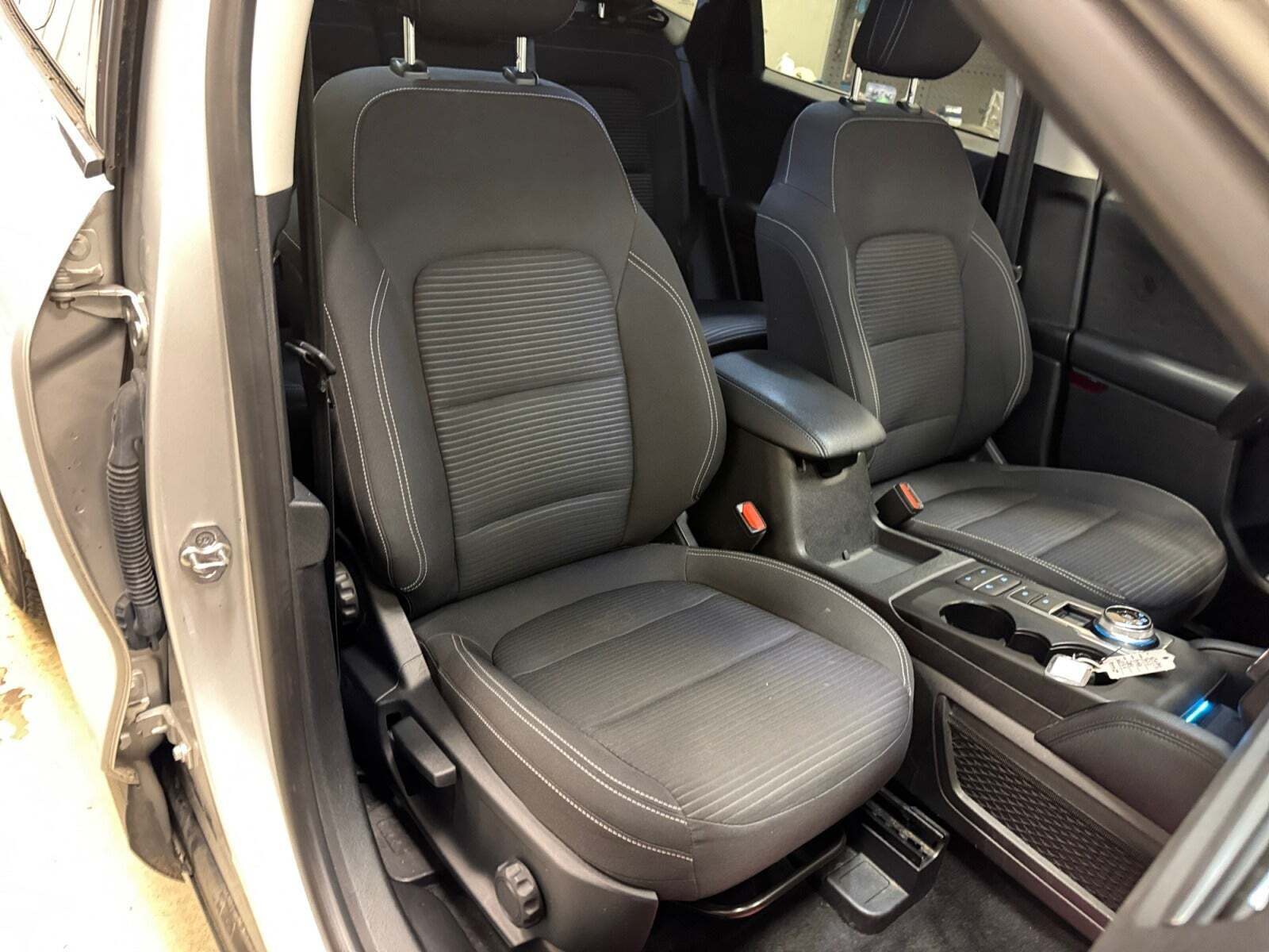 Sølv Ford Kuga fra 2020